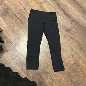 Lululemon wunder under 22’ sz 2